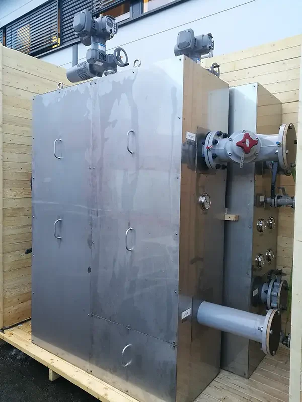 Insulated shunt/pipe skid for Peregrino C living quarter